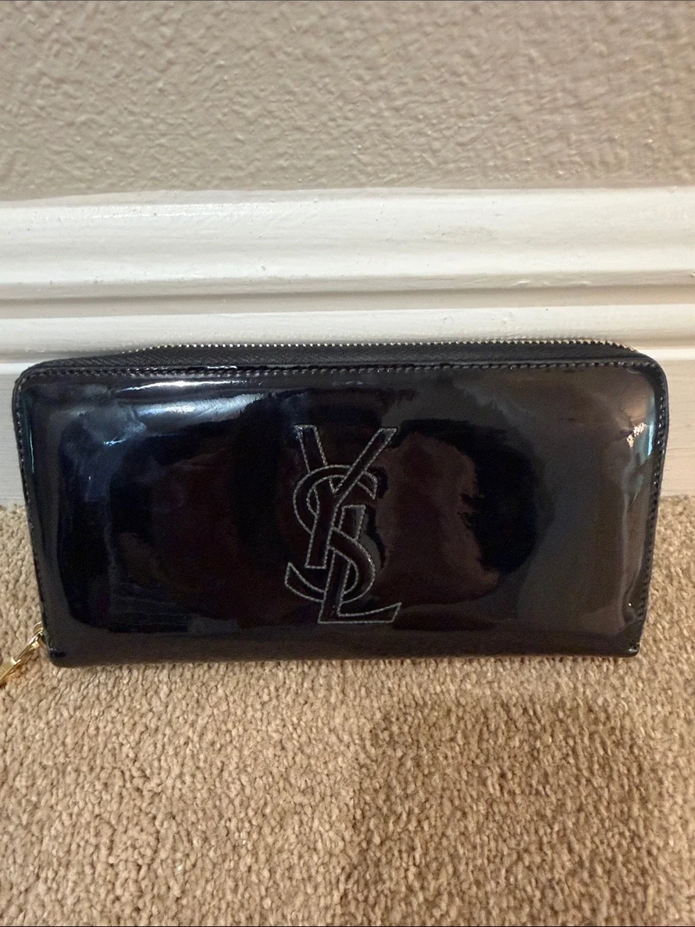 Authentic YSL Saint Laurent Belle de Jour Black Patent Leather Wallet